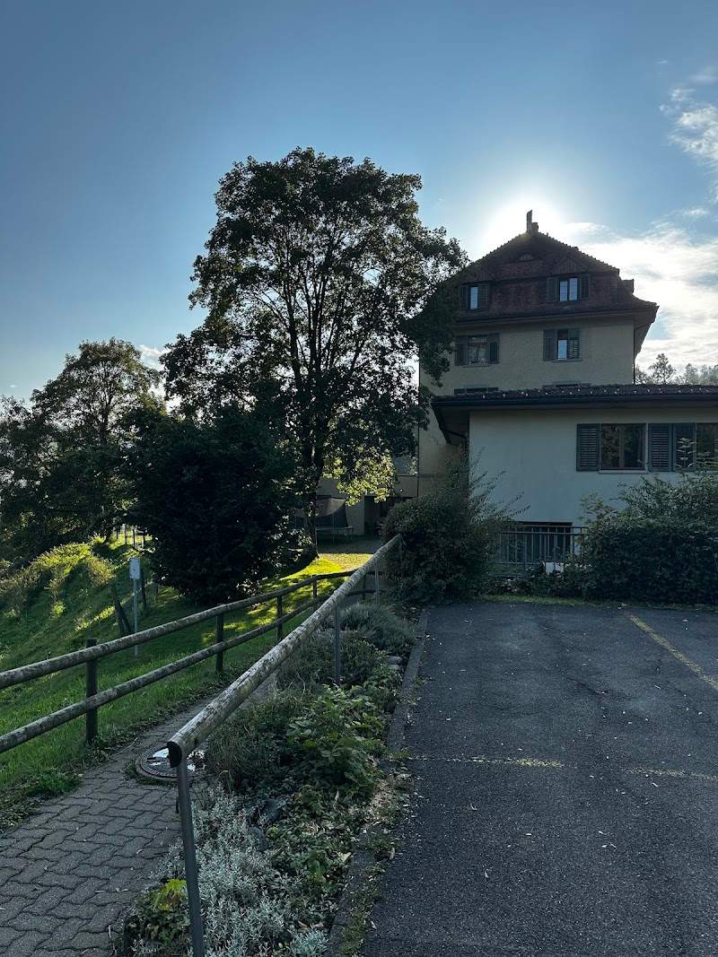 Altersheim Drei Tannen Foto 1
