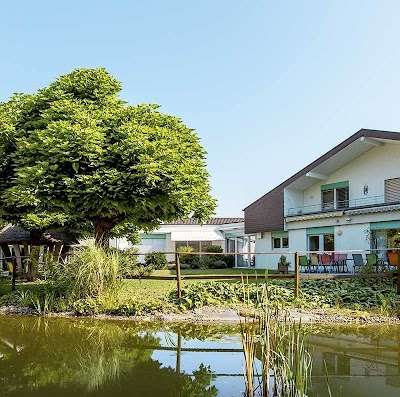 Stiftung Wohn- und Pflegeheim am Weiher Foto 1