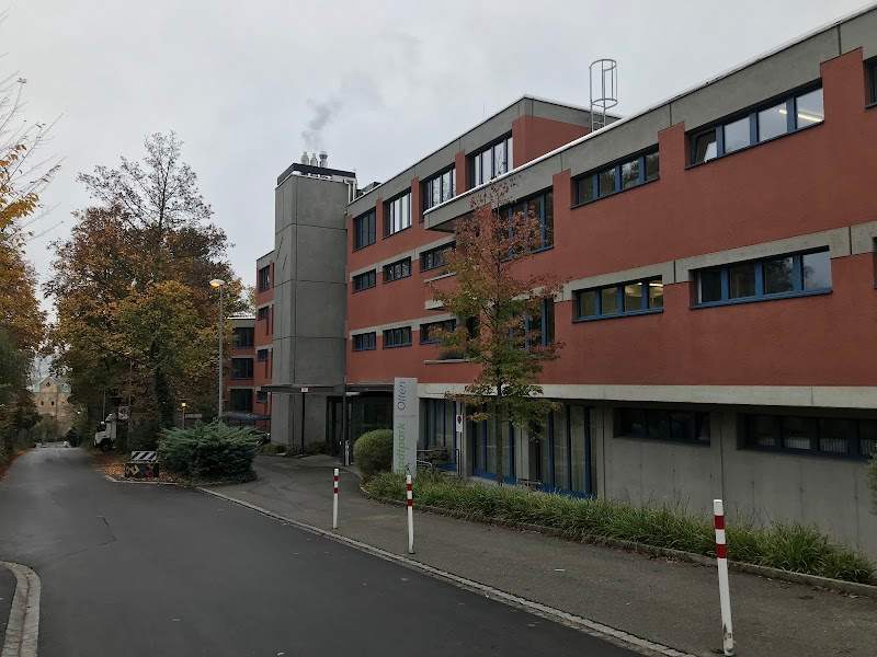 Alters- und Pflegeheim Stadtpark Olten Foto 1