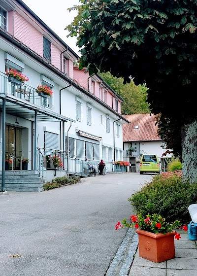 Alters- und Pflegeheim Bellevue