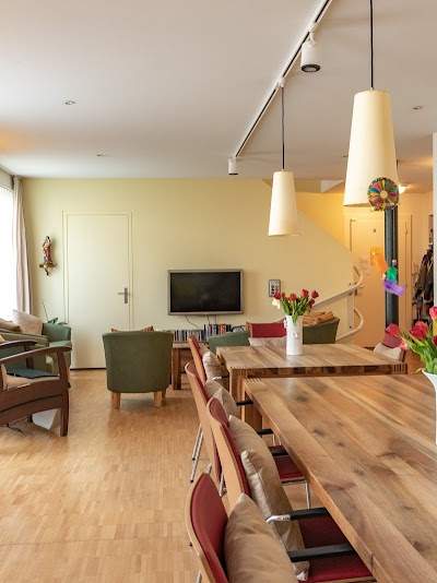 Pflegewohnung Oasi, Sawia Cura nella vecchiaia - Vivere nel quartiere Foto 2