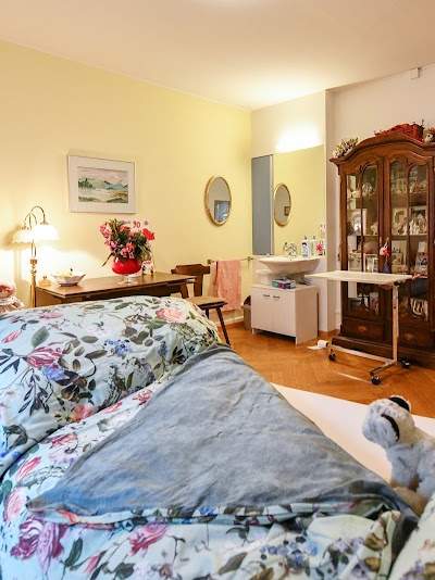 Pflegewohnung Oasi, Sawia Cura nella vecchiaia - Vivere nel quartiere Foto 3