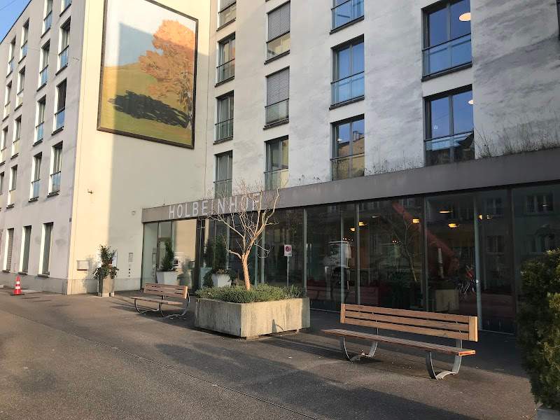 Begegnungs- und Pflegezentrum Holbeinhof Foto 1