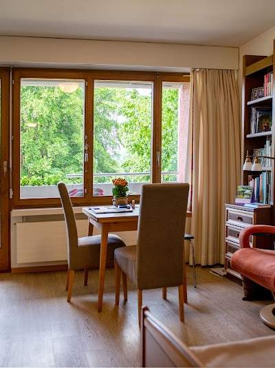 Heime Uster Pflegezentrum Im Grund Foto 5