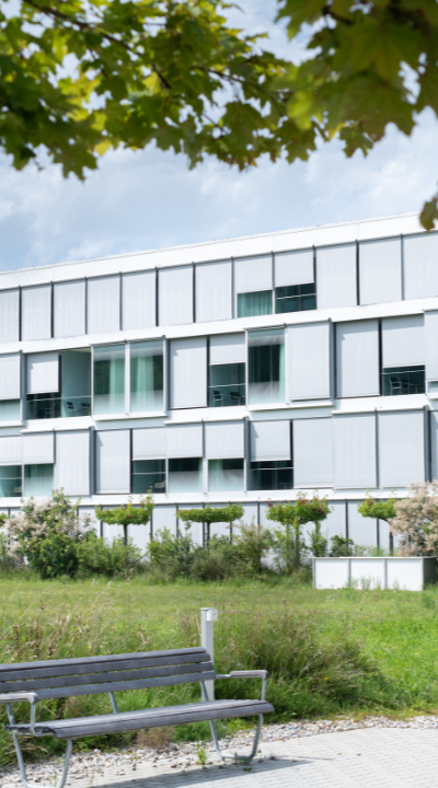ZURZACH Care – Rehaklinik & Ambulantes Zentrum Zollikerberg Foto 1