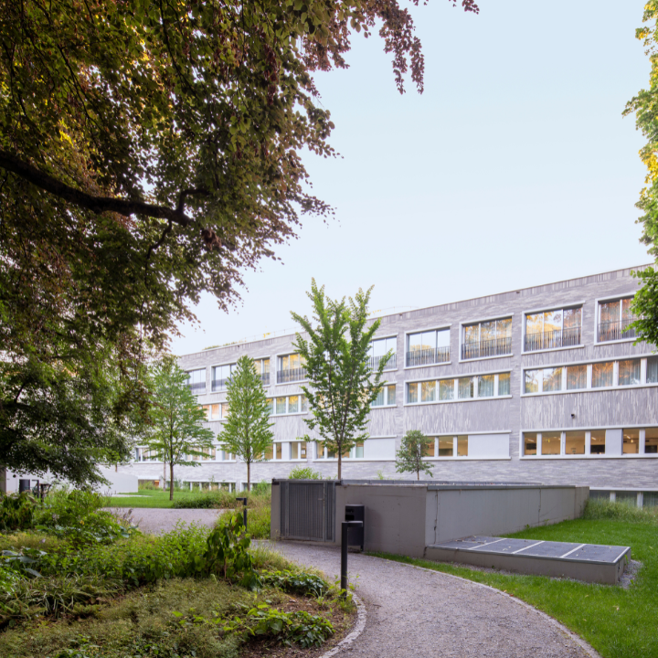 ZURZACH Care – Rehaklinik Basel Foto 1