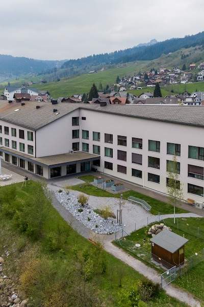 Alters- und Pflegeheim Ybrig Foto 2