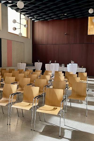 Foundation Dreitannen Foto 3